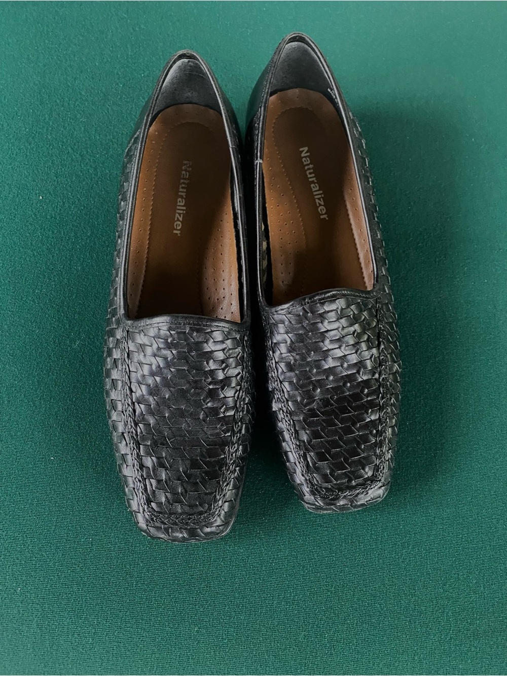 Naturalizer Black Woven Leather Loafers women’s size 7 1/2 M